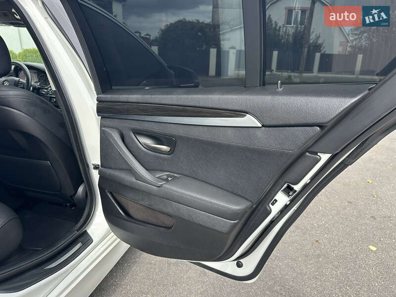 Седан BMW 5 Series 2016 в Виннице фото 36 Седан BMW 5 Series 2016 в Виннице