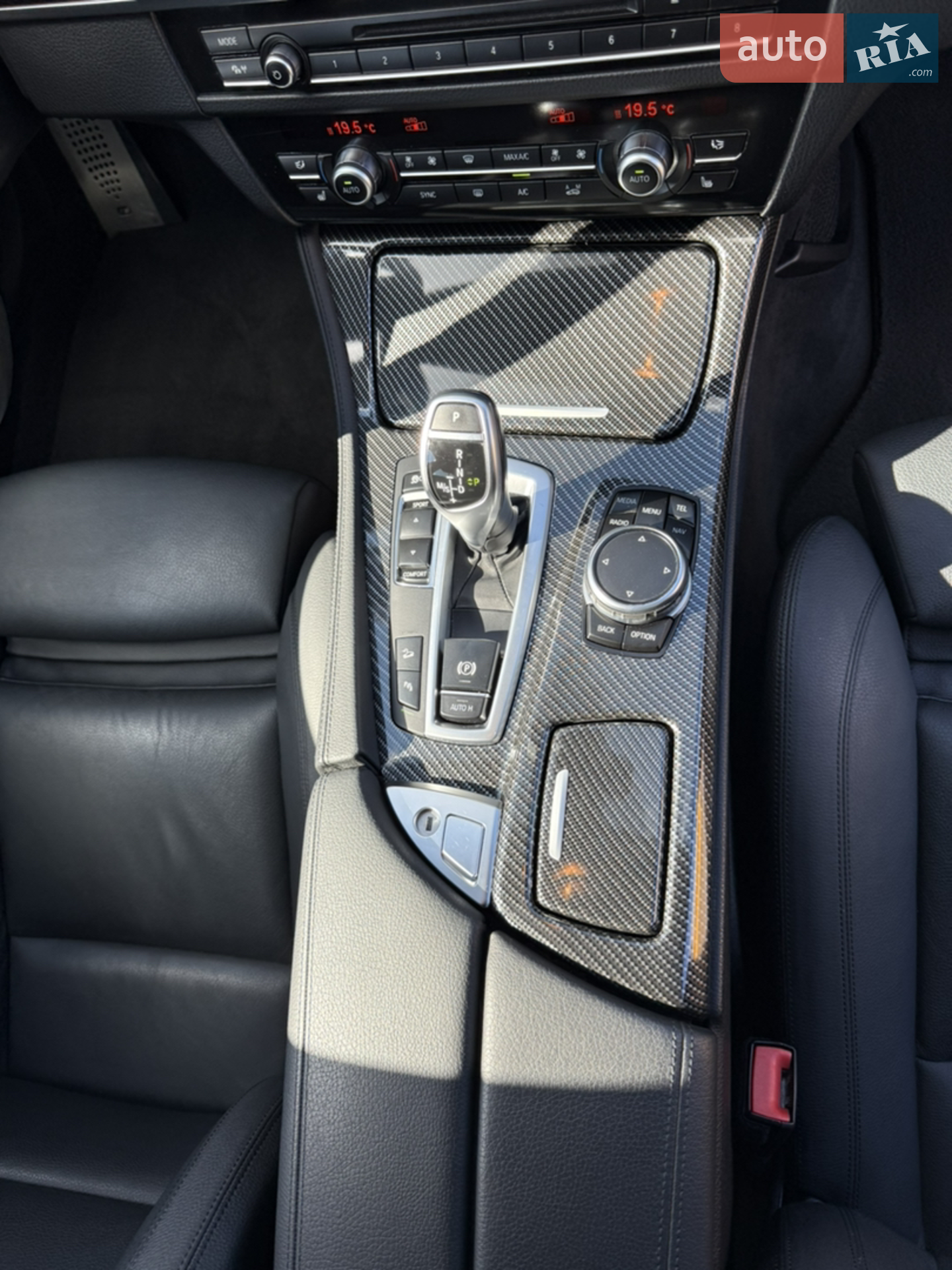 2016 BMW 5er - мініатюра 10