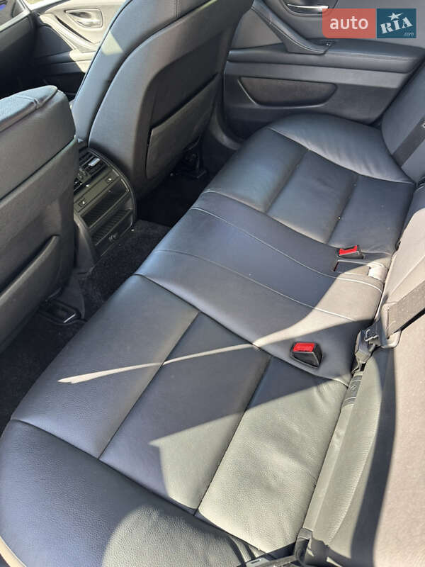 Седан BMW 5 Series 2012 в Киеве