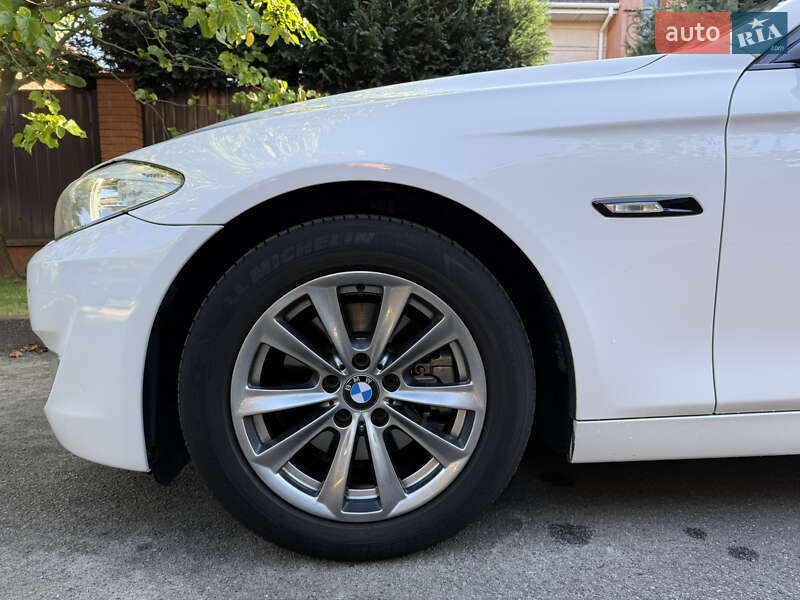 Седан BMW 5 Series 2012 в Києві