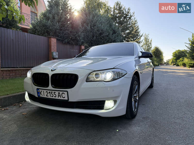Седан BMW 5 Series 2012 в Києві