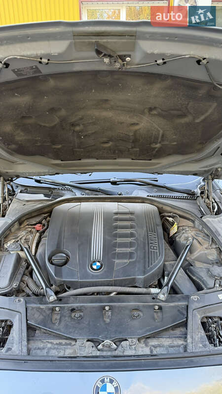 Седан BMW 5 Series 2010 в Хороле фото 9 Седан BMW 5 Series 2010 в Хороле