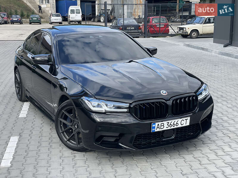 Седан BMW 5 Series 2018 в Виннице