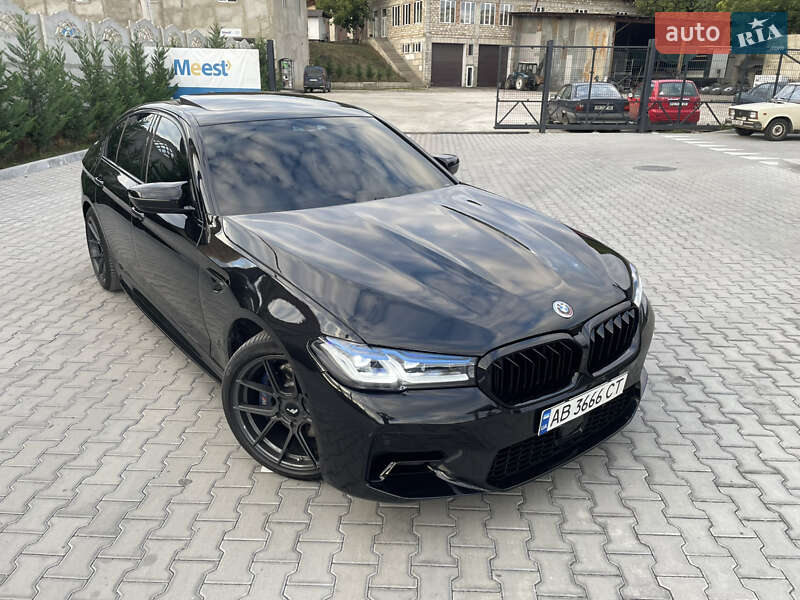 Седан BMW 5 Series 2018 в Виннице
