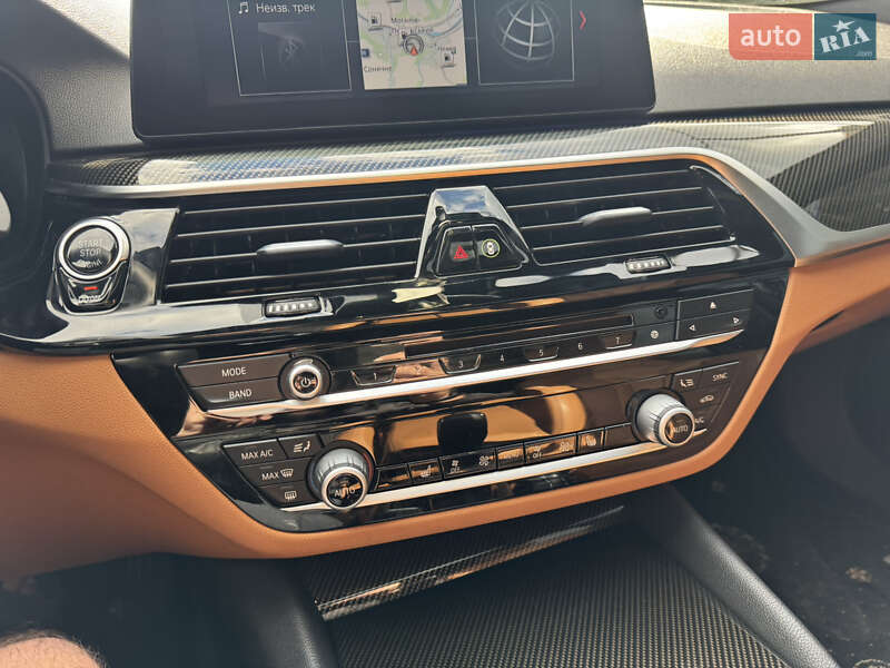 Седан BMW 5 Series 2018 в Виннице