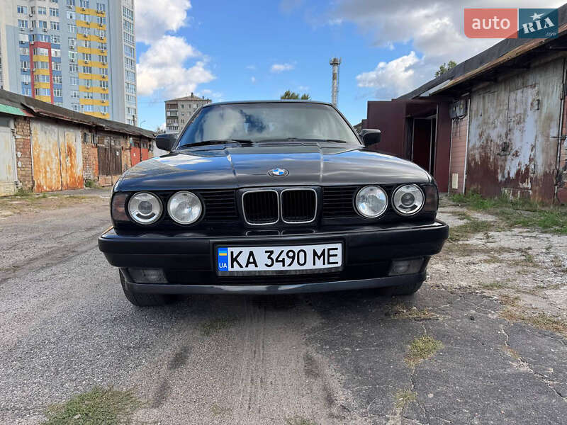 Седан BMW 5 Series 1990 в Киеве фото 8 Седан BMW 5 Series 1990 в Киеве