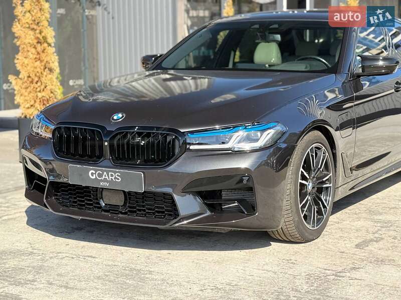 Седан BMW 5 Series 2018 в Киеве фото 8 Седан BMW 5 Series 2018 в Киеве