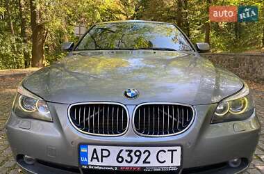 Седан BMW 5 Series 2005 в Каневе