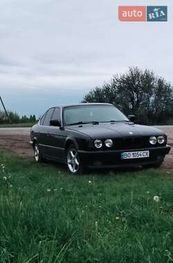 Седан BMW 5 Series 1991 в Тернополе