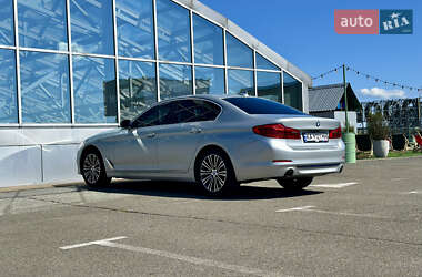 Седан BMW 5 Series 2017 в 
