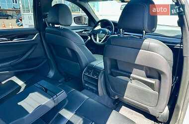 Седан BMW 5 Series 2017 в 