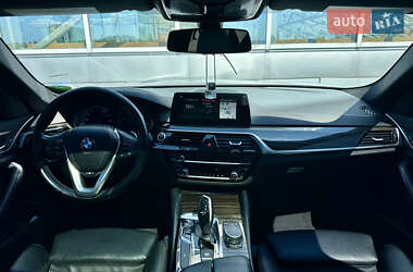 Седан BMW 5 Series 2017 в 