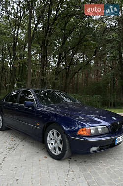 Седан BMW 5 Series 1997 в Львове