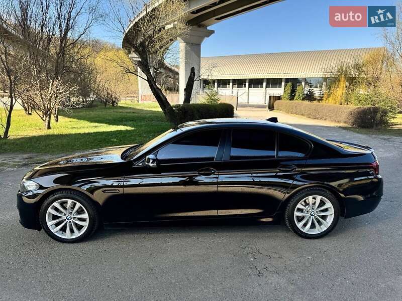 Седан BMW 5 Series 2013 в Кропивницком