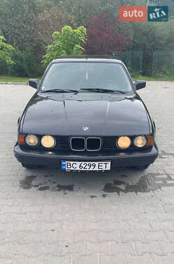 Седан BMW 5 Series 1990 в Турке