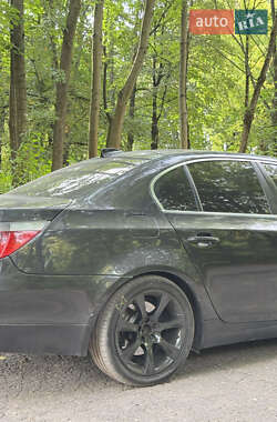Седан BMW 5 Series 2006 в 