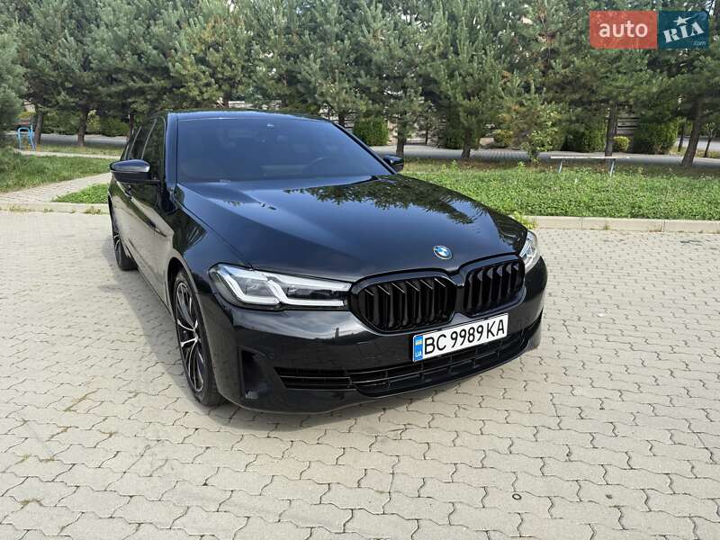 Седан BMW 5 Series 2021 в Львове