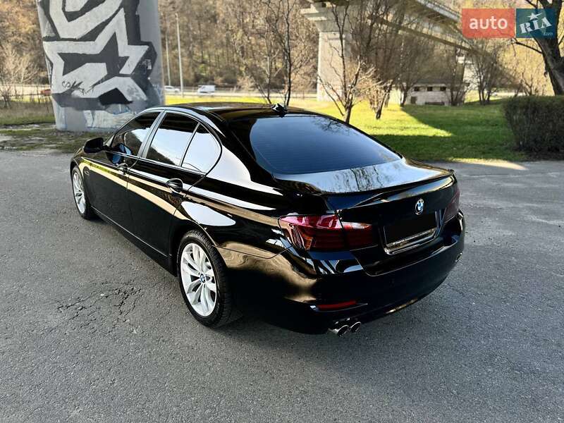 Седан BMW 5 Series 2013 в Кропивницком
