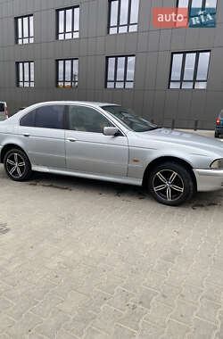 Седан BMW 5 Series 1997 в Сокирянах