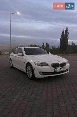 Седан BMW 5 Series 2011 в 