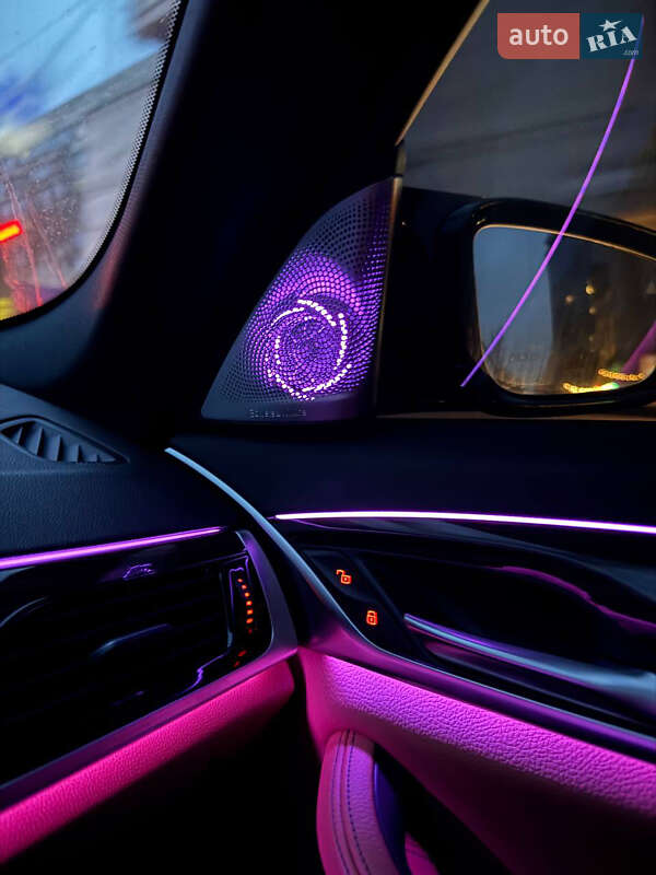 Седан BMW 5 Series 2018 в Киеве