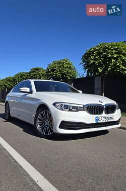 Седан BMW 5 Series 2018 в Киеве