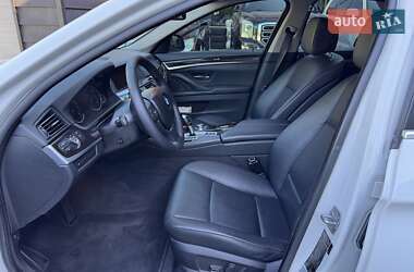 Седан BMW 5 Series 2013 в 