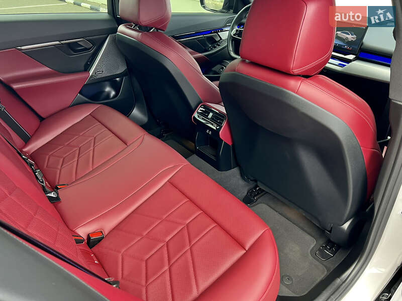 Седан BMW 5 Series 2023 в Одесі