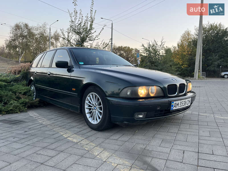 Універсал BMW 5 Series 2000 в Слов'янську