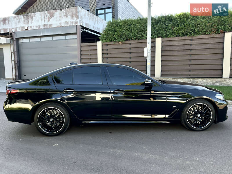 Седан BMW 5 Series 2017 в Киеве фото 16 Седан BMW 5 Series 2017 в Киеве