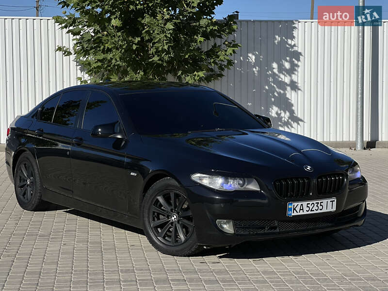 BMW 5 Series 2012 BMW 5 Series 2012