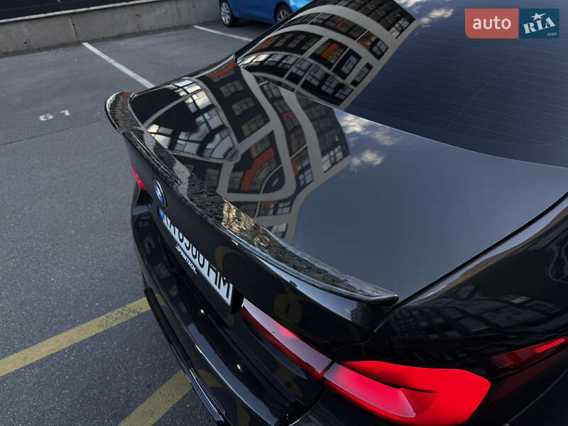 Седан BMW 5 Series 2019 в Киеве