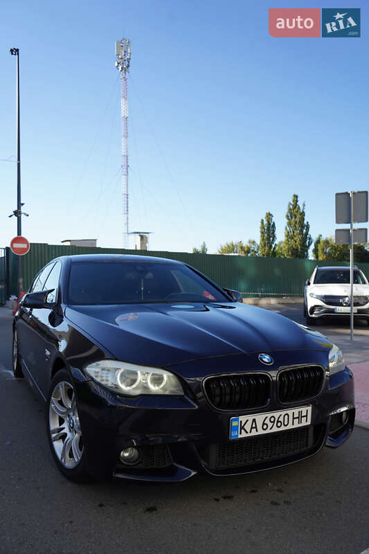 BMW 5 Series 2012 BMW 5 Series 2012