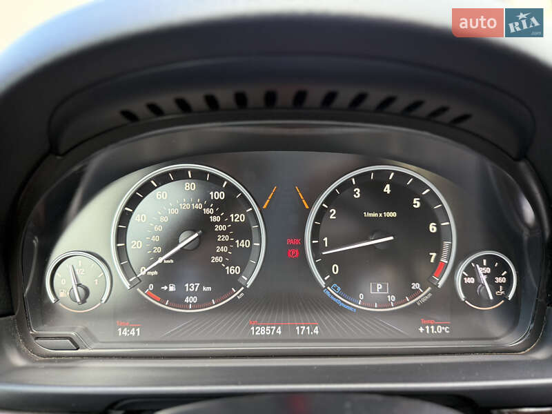 Седан BMW 5 Series 2013 в Івано-Франківську