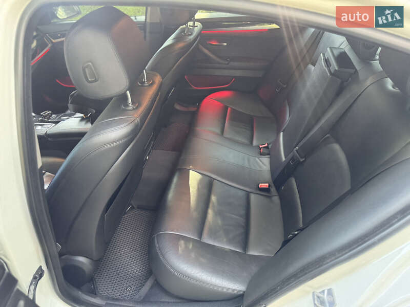 Седан BMW 5 Series 2013 в Павлограде