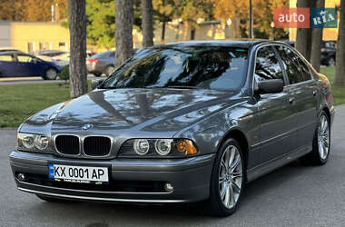 Седан BMW 5 Series 2001 в Харькове