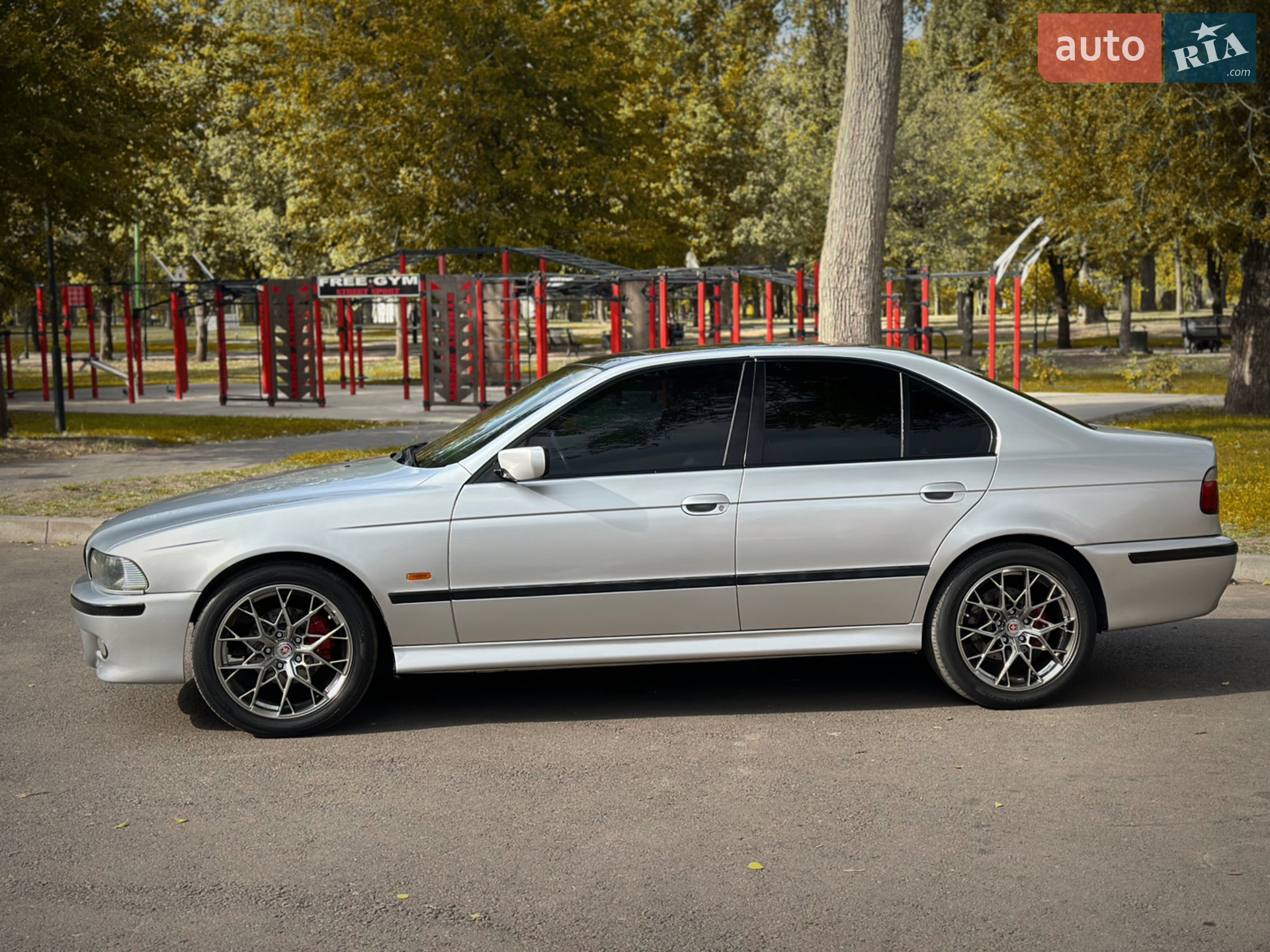 BMW 5 Series 1996 VIN WBADD61010BR07879 фото оголошення 3 з 23