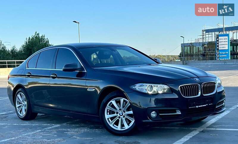 Седан BMW 5 Series 2015 в Києві фото 12 Седан BMW 5 Series 2015 в Києві
