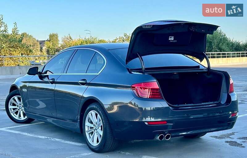Седан BMW 5 Series 2015 в Києві фото 22 Седан BMW 5 Series 2015 в Києві