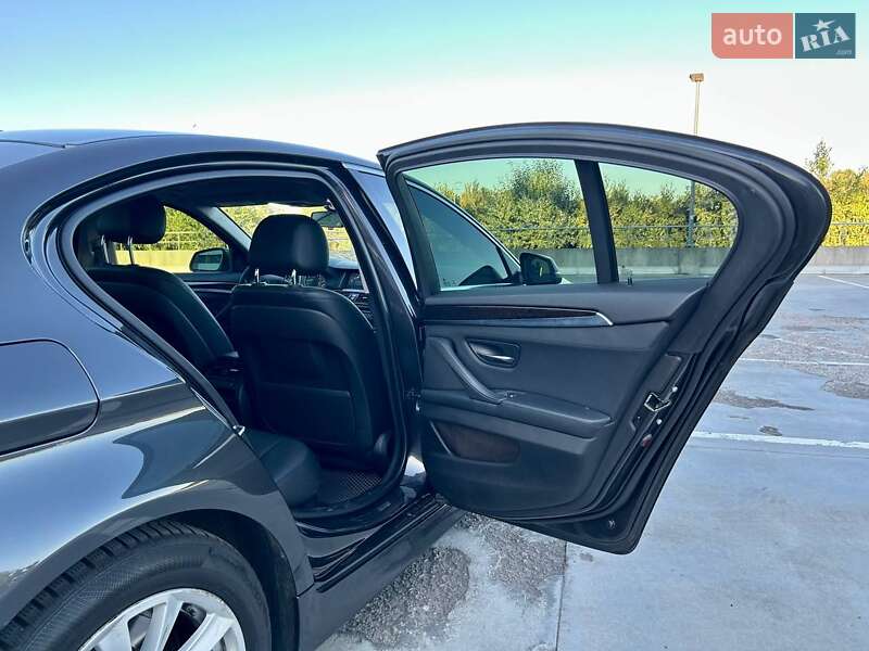 Седан BMW 5 Series 2015 в Києві фото 34 Седан BMW 5 Series 2015 в Києві
