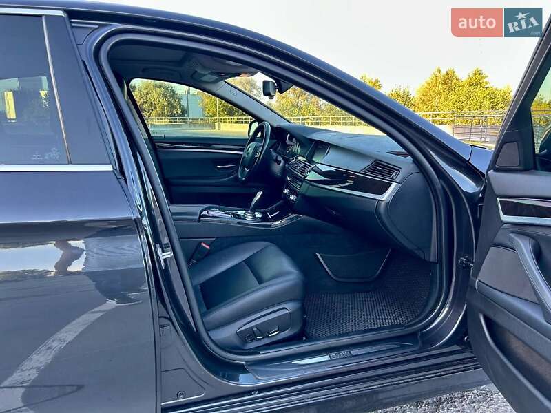 Седан BMW 5 Series 2015 в Києві фото 43 Седан BMW 5 Series 2015 в Києві
