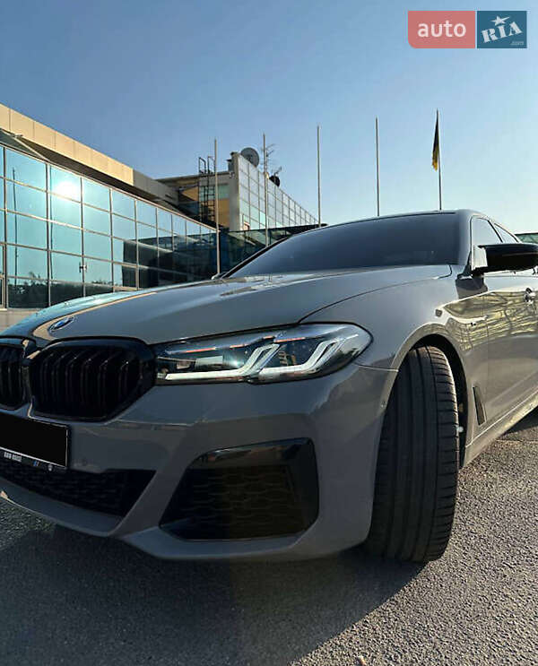 Седан BMW 5 Series 2018 в Киеве фото 4 Седан BMW 5 Series 2018 в Киеве