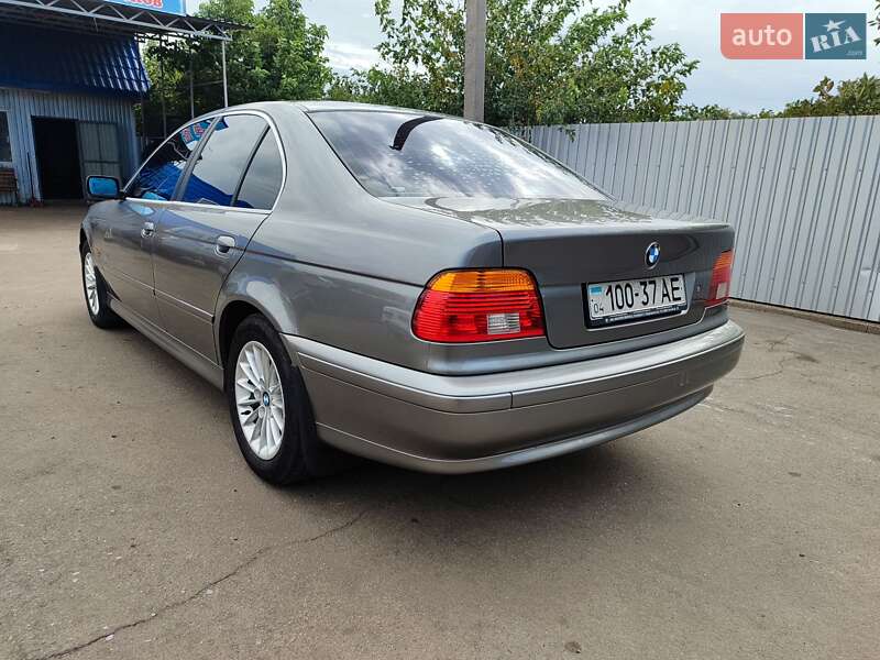 BMW 5 Series 2001