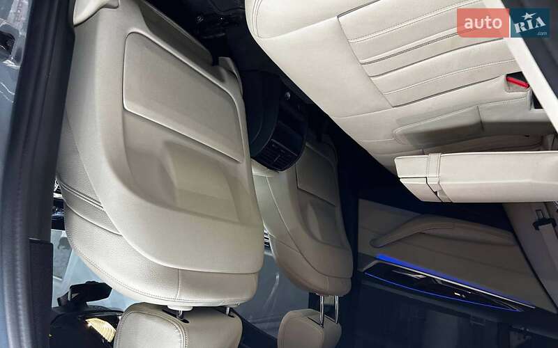 Седан BMW 5 Series 2018 в Черновцах