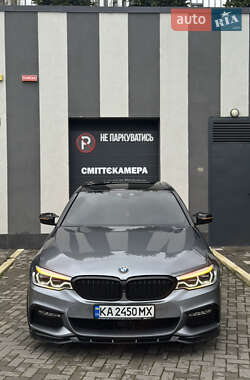 Седан BMW 5 Series 2018 в Львові
