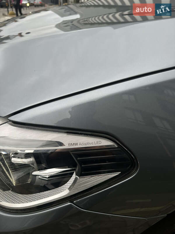 Седан BMW 5 Series 2018 в Львові