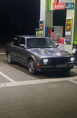 Седан BMW 5 Series 1992 в Яремчі
