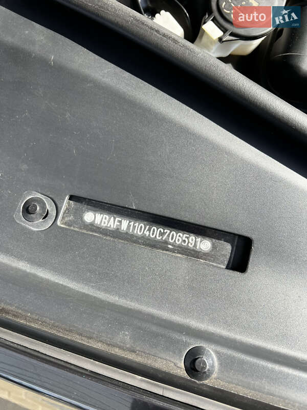 Седан BMW 5 Series 2011 в Луцке фото 28 Седан BMW 5 Series 2011 в Луцке