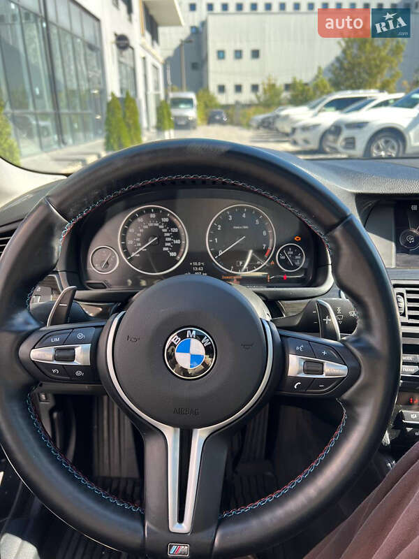 Седан BMW 5 Series 2013 в Львове