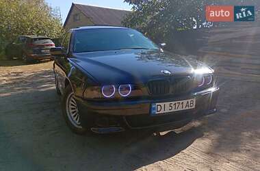 Седан BMW 5 Series 1999 в Киеве